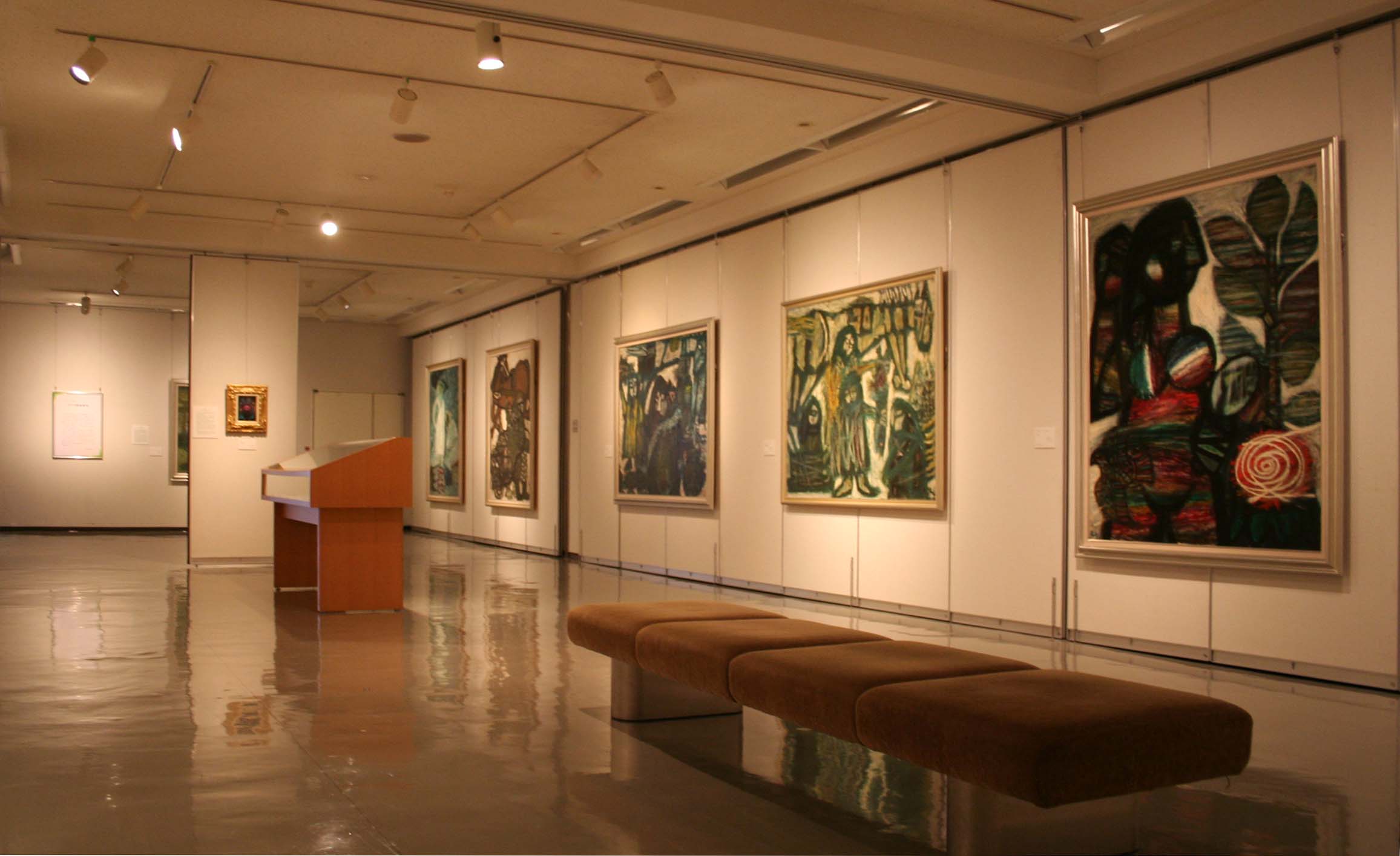 Exhibition space during “The Postwar Art Community of Hachinohe” （2016）